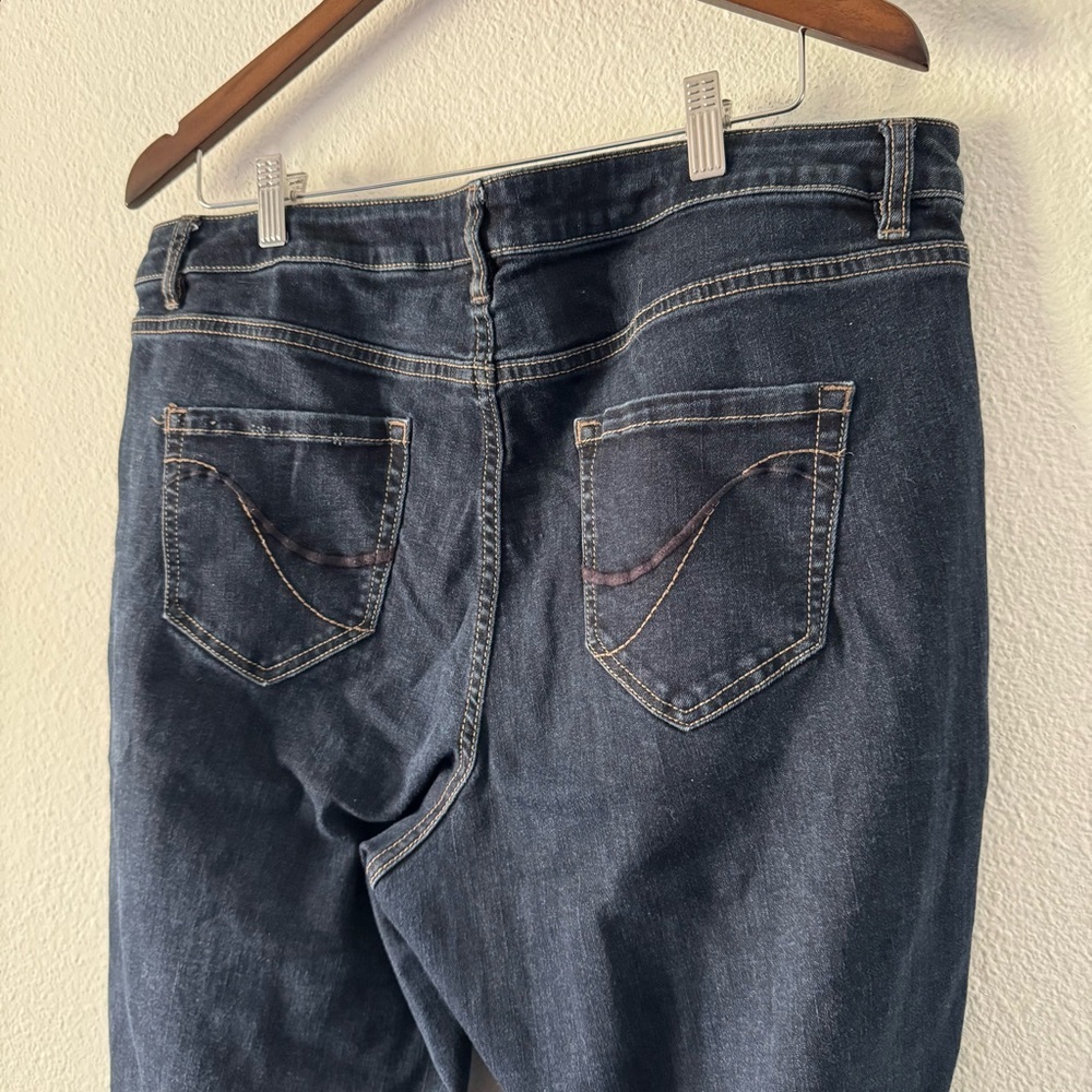 Lane Bryant Bootcut Genius Regular Fit Dark Wash Jeans Size 20 - Picture 5 of 12